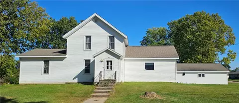 217 S Pearl St, Blair, WI 54616