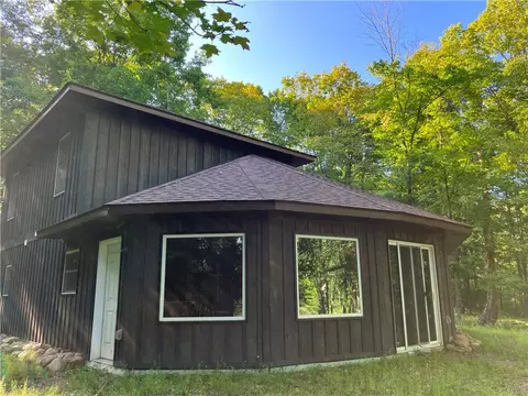 7702 W Harmony Bnd, Loretta, WI 54896 photo 2