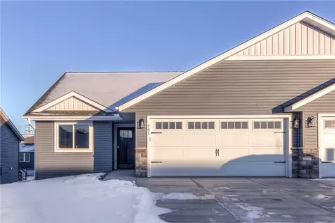 741 Sequoia Dr, Altoona, WI 54720