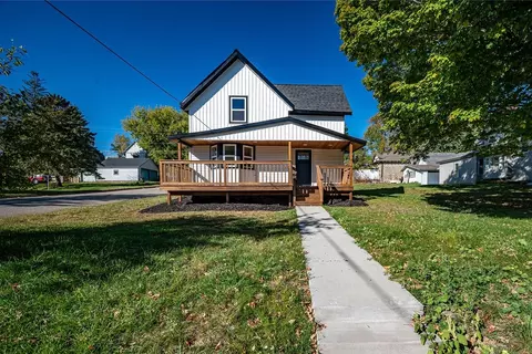 183 S Grant St, Ellsworth, WI 54011