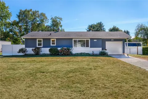 1321 E Hamilton Ave, Eau Claire, WI 54701
