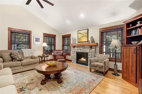 e4485 Pinewood Circle, Eleva, WI 54738 photo 9
