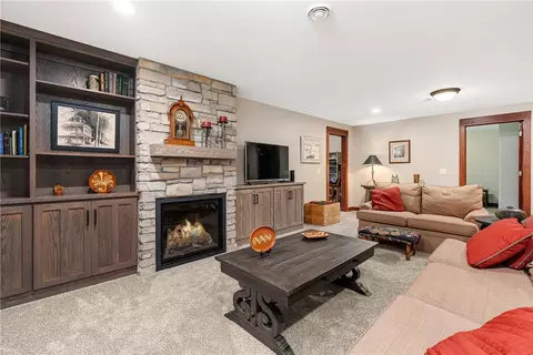 e4485 Pinewood Circle, Eleva, WI 54738 photo 32