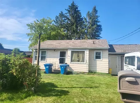 15 E St Patrick St, Rice Lake, WI 54868
