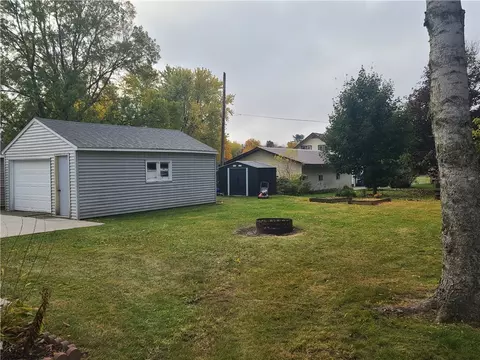 346 Euclid Ave, Barron, WI 54812 photo 9