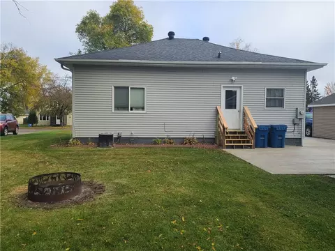 346 Euclid Ave, Barron, WI 54812 photo 10