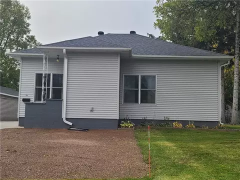 346 Euclid Ave, Barron, WI 54812 photo 6
