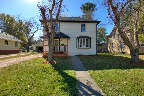 206 W 12th St, Neillsville, WI 54456