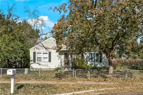 2014 Hogeboom Ave, Eau Claire, WI 54701