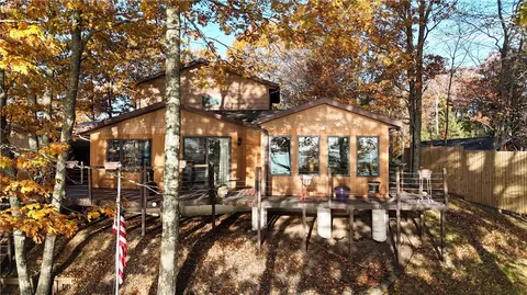 8510 N Hilltop Rd, Hayward, WI 54843
