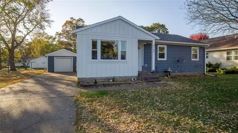 3160 Uranus Ave, Eau Claire, WI 54703