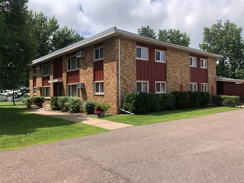 1830 Wheaton St #9, Chippewa Falls, WI 54729