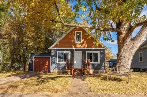 908 Cedar St, Eau Claire, WI 54703