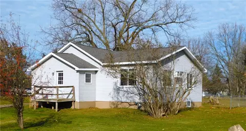701 Sabin Ave E, Ladysmith, WI 54848