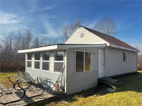 3789 N Ripsaw Rd, Glen Flora, WI 54526