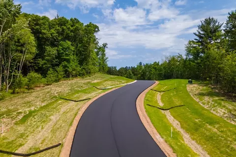 lot3 Legacy Dr, Eau Claire, WI 54703