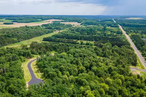 lot4 Legacy Dr, Eau Claire, WI 54703