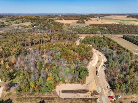 lot11 Legacy Dr, Eau Claire, WI 54703