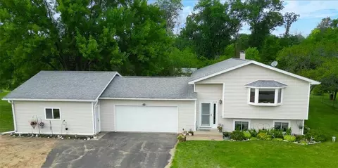 9730 Idell Ave, Sparta, WI 54656