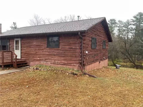 28 Chichester Dr, Chetek, WI 54728 photo 3