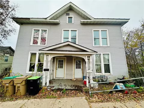 233 W Central St #2, Chippewa Falls, WI 54729