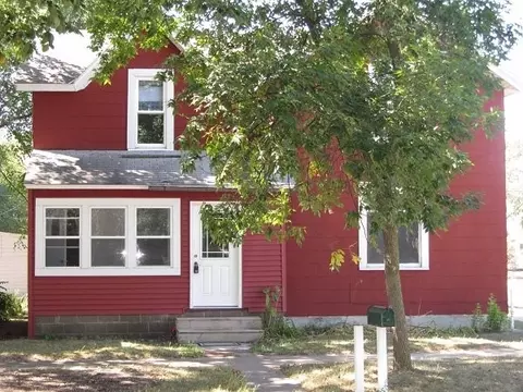 572-572 12 Erin St #2, Eau Claire, WI 54703