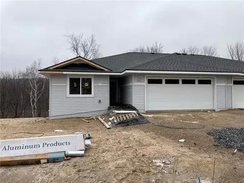576 Hagman St #15, Eau Claire, WI 54703