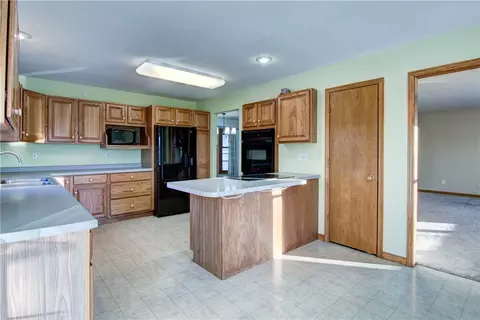 Kitchen - n50445s3 S Rd St, Eleva, WI 54738 photo 1 of 4