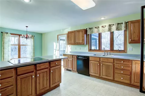 Kitchen - n50445s3 S Rd St, Eleva, WI 54738 photo 4 of 4