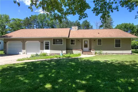 3604 Pine Place Rd, Eau Claire, WI 54701