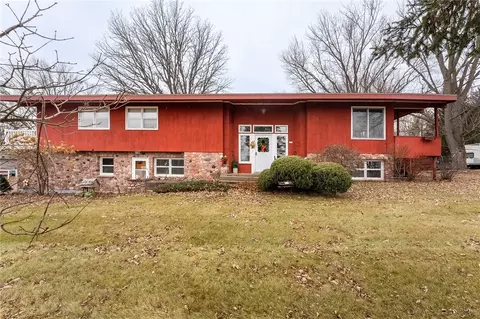 235 S East St, New Auburn, WI 54757