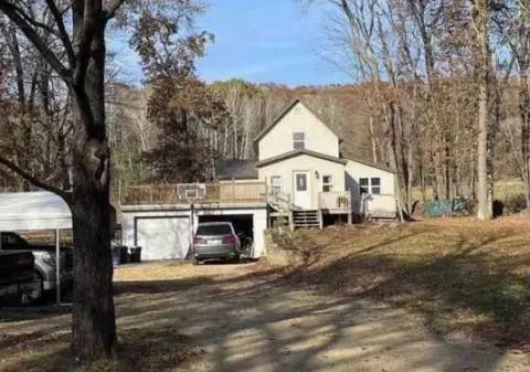 n6496 906th Street, Elk Mound, WI 54739