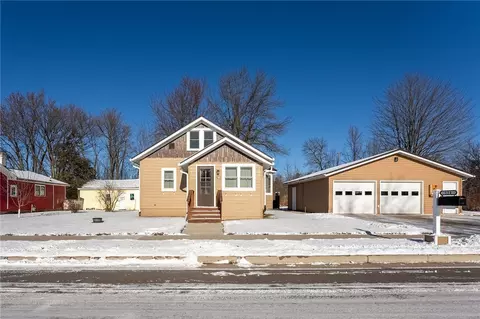 524 E 5th St, Owen, WI 54460