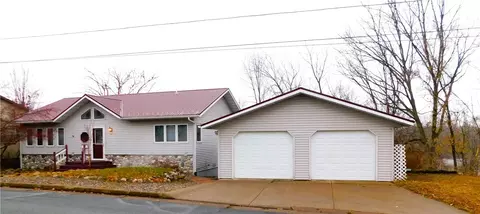701 Lake Ave E, Ladysmith, WI 54848
