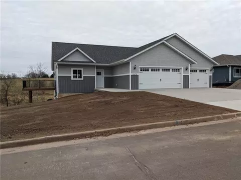 51078 Hillside Rd, Osseo, WI 54758