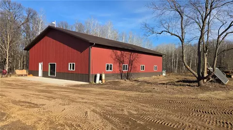 157 1 12 St, Clear Lake, WI 54005
