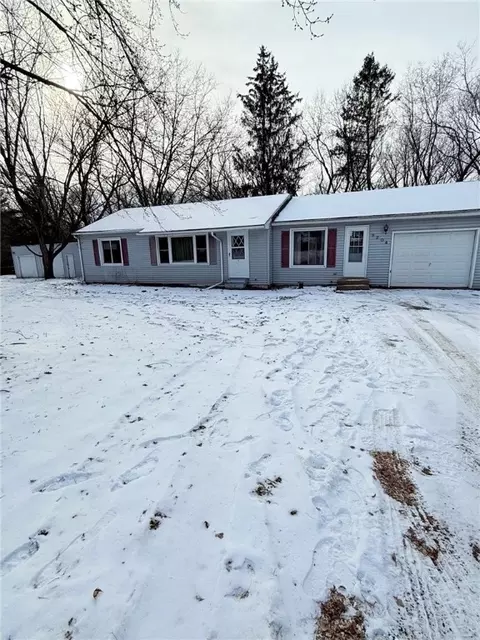 9204 Us Highway 53, Fall Creek, WI 54742