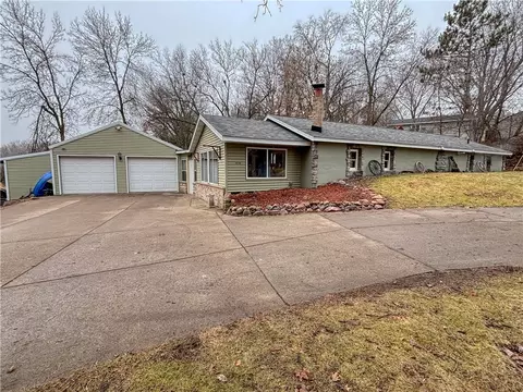 1430 Park Ave, Rice Lake, WI 54868