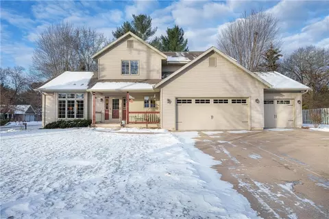 3606 Ellis St, Eau Claire, WI 54701