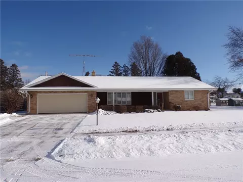 464 S Liberty St, Fall Creek, WI 54742
