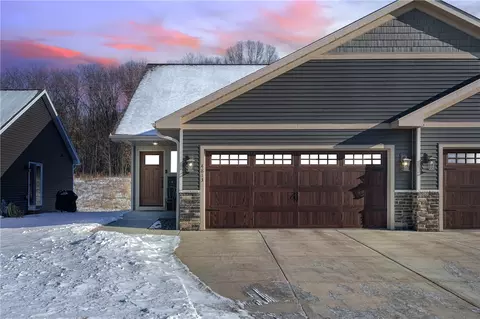 4813 Waylon St, Eau Claire, WI 54703