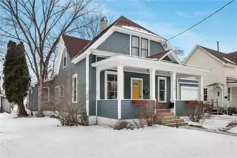 2730 3rd St #1&2, Eau Claire, WI 54703