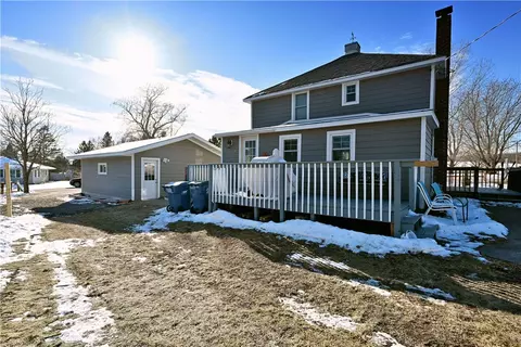 Exterior - 1106 Scribner St, Spooner, WI 54801 photo 4 of 8