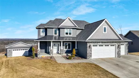 3982 Highview Dr, Eau Claire, WI 54703