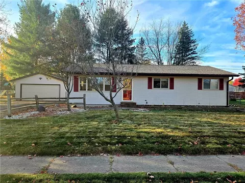 240 E Jackson Ave, Fall Creek, WI 54742