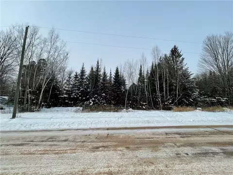 X Universal Drive, Winter, WI 54896 photo 2