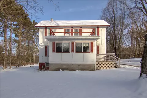 212 Moen St, Cornell, WI 54732