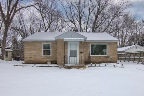 815 Maple St, Chippewa Falls, WI 54729