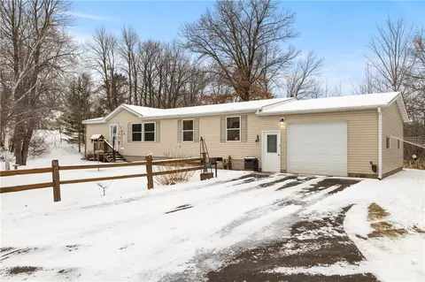 420 S 5th St, Luck, WI 54853
