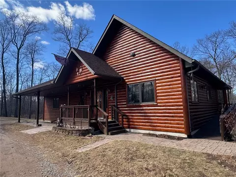 8823 N Highline Rd, Hayward, WI 54843